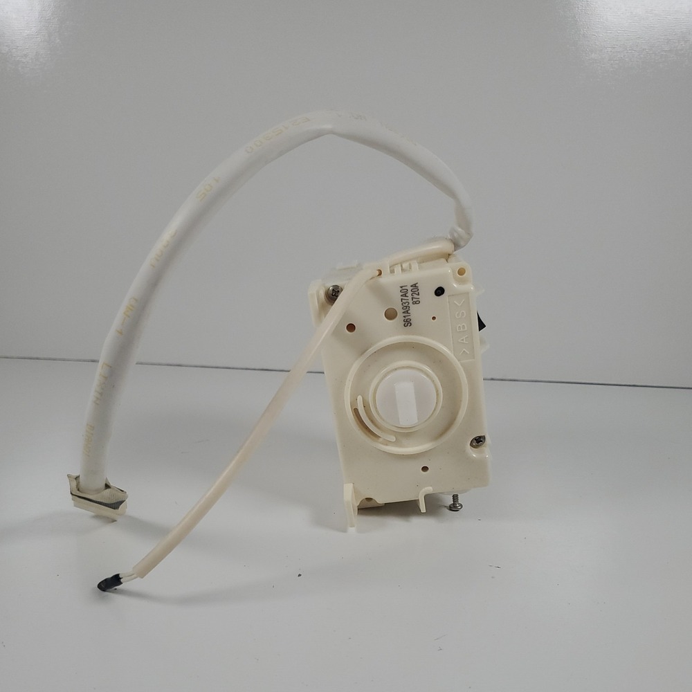 Samsung Panasonic S61A937A01 8720A Refrigerator Ice Maker Motor OEM Untested
